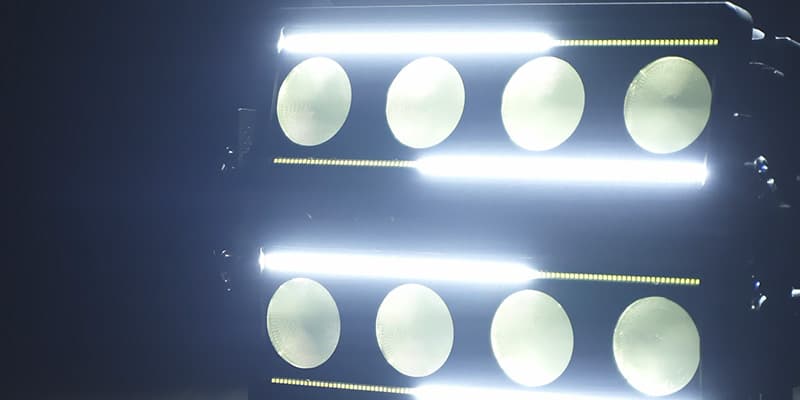 Claypaky Tambora Flash — hybrid strobe, wash and blinder highlight