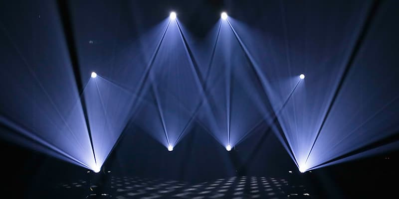Claypaky Ultimo Hybrid — 100% hybrid fixture highlight