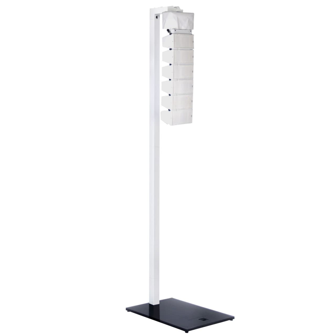 HOF Excellent Line P-Line stand carrying a line-array speaker system